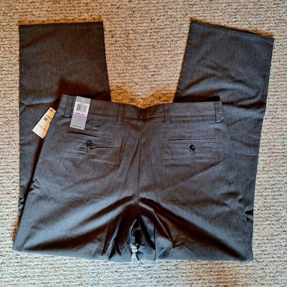 Dockers 38 x 32 NWT Gray - Picture 3 of 7